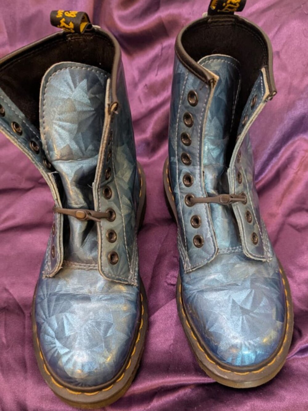 Pearly Blue Dr. Martens Air Wair Boots - No laces - size 5